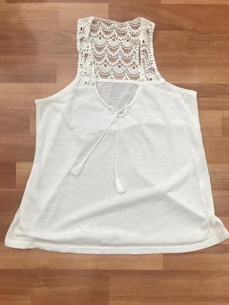 Pekne dámske tielko, s