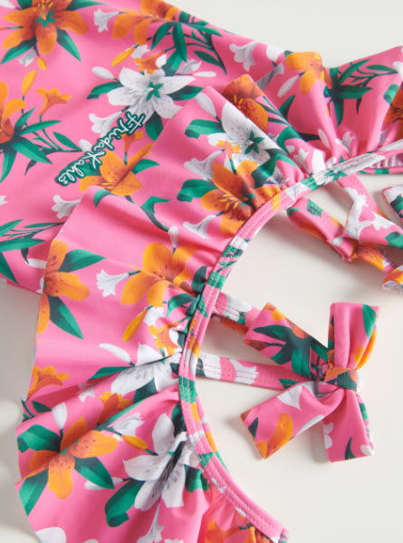 Nádherné jednodielne plavky s volánom reserved, reserved,134