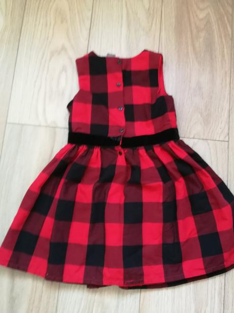 Karovane sviatocne  saty, pepco,110