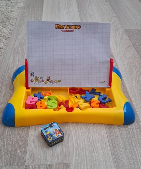 Magnetická tabulka,