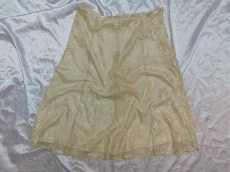Velmi pekna čipkovana sukna na slavnost, h&m,42