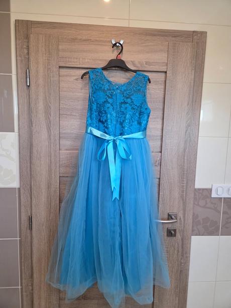 Slávnostné šatky, 158