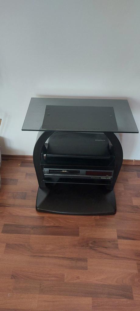 Stolik pod tv, 