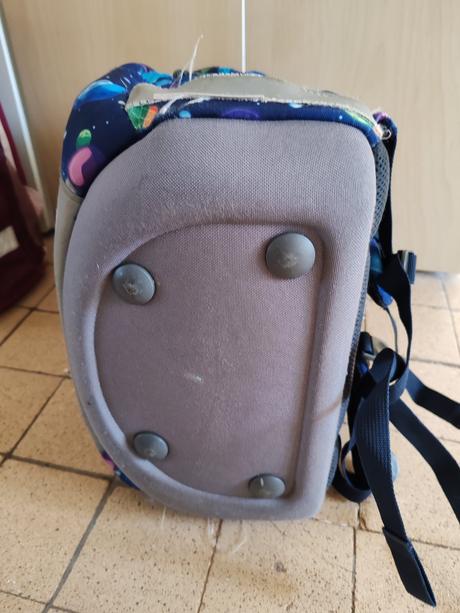 Školská taška vesmír,