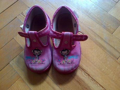 Papucky velkost 24, 24