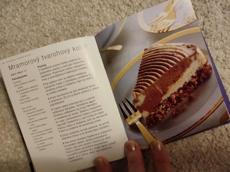 Čokolada kniha receptov,