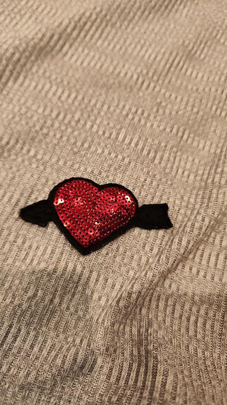 Pulovrík s nášivkami, h&m,s