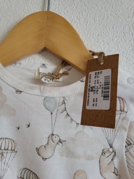 Newbie 86 20.99e tepláky a 17.99e body, newbie,86