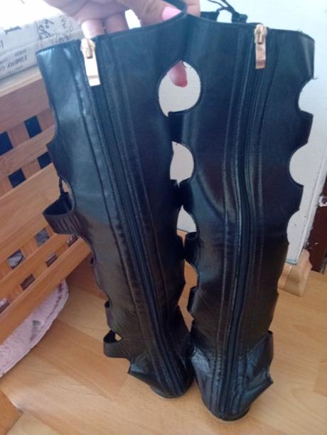 Snurovacie sandále, 39