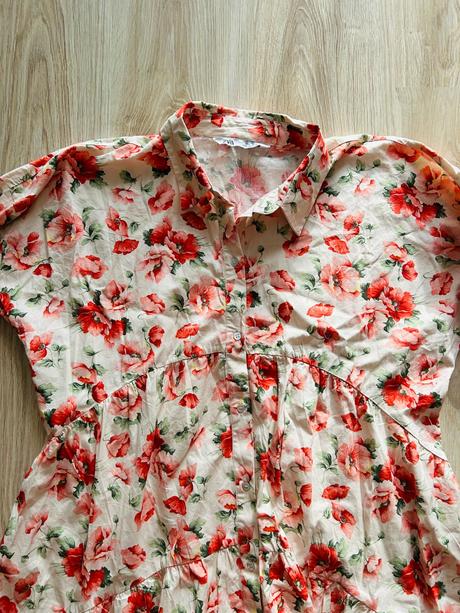 Nádherné kvetované šaty značky zara, pc 69,95 eur, zara,l