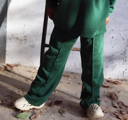 Siroke teplakove nohavice fashionnova, 122