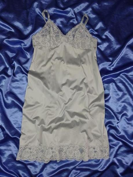 Luxusná spodná košielka, 38