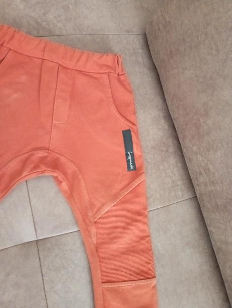 Despasito tepláky, 98