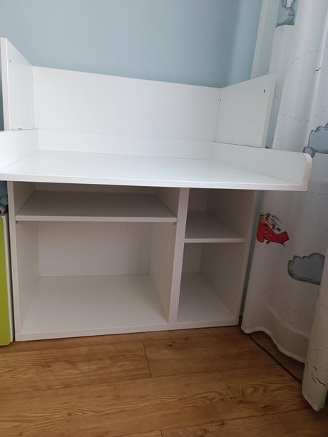 Prebaľovací stôl ikea stuva, 