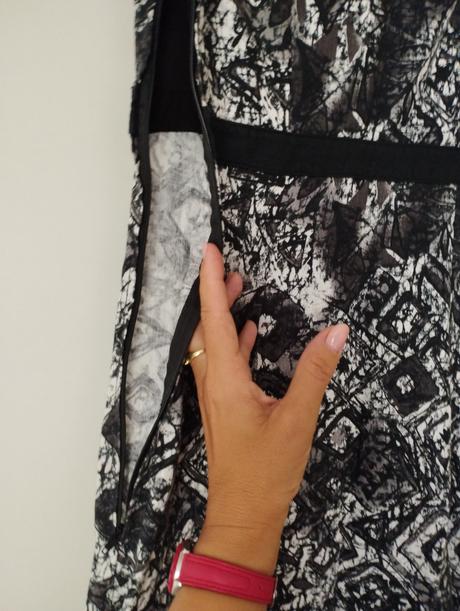 Bieločierne šaty per una m/10, m