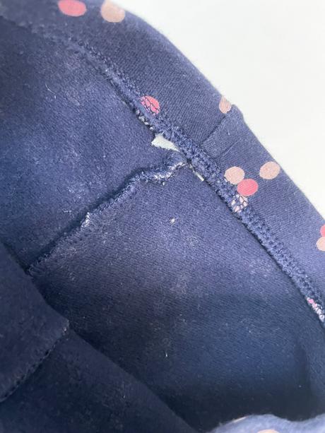 Teplé legínky, 104