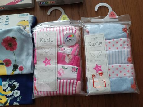 Tielko a nohavičky 5 balení, tričko, lupilu,116