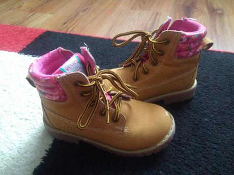 Dievčenské prechodné topánky, 28
