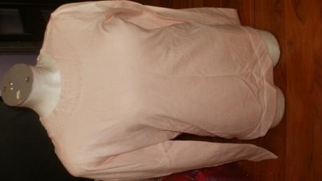 Marhuľový jemnučký pulover s jemnými korálikmi, reserved,l