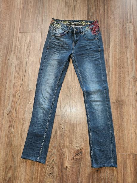 Rifle velkost 25, desigual,158