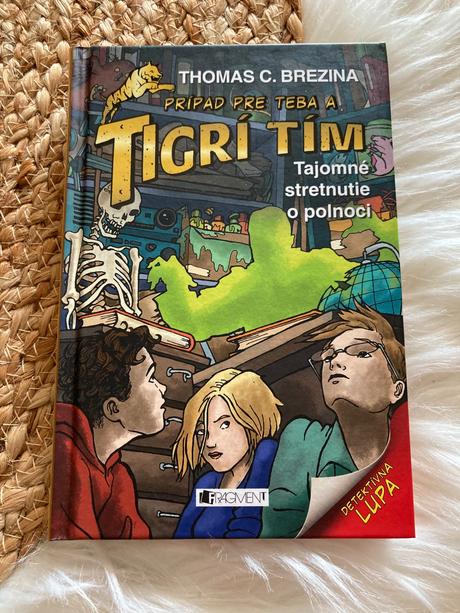Tigrí tím tajomné stretnutie o polnoci (2014), 