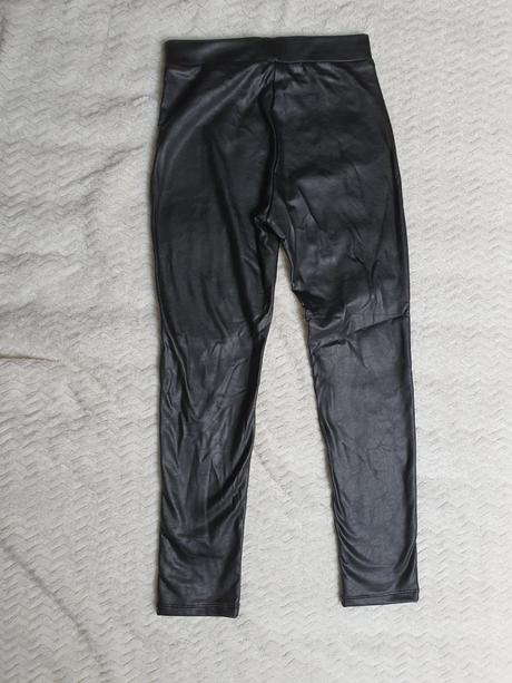 Kozenkove leginy, zara,152