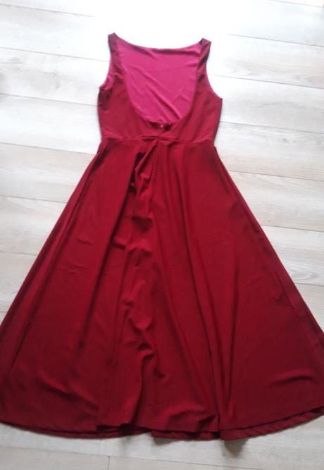 Spoločenské šaty midi, s