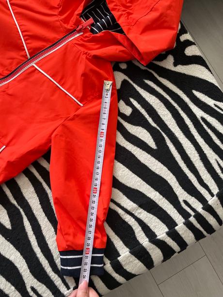 Predam tenkú vetrovku ako nová raz oblečená, f&f,92