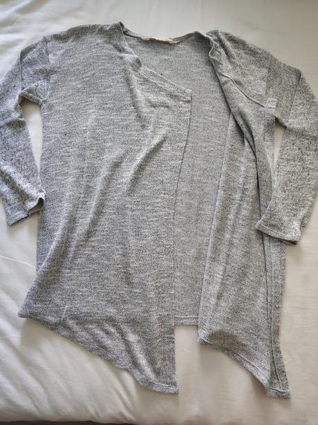 26sa_strieborny kardigan 134/140, h&m,134