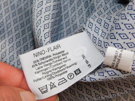 Pekny luxusny blejzer, 40