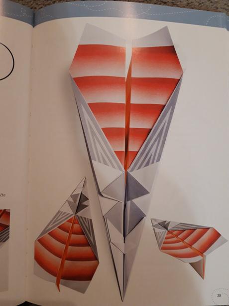 Knižka papierové lietadielka, 