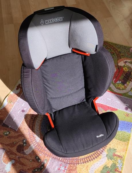 Autosedacka, maxi cosi