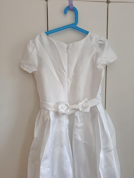 Šaty na 1. sväté prijímanie, 152