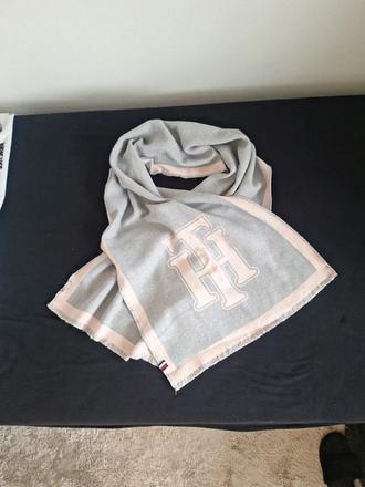 Zimný šál, tommy hilfiger
