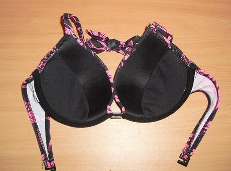 Sexy bikiny ensored, s