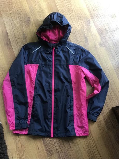 Tenka vetrovka, crivit,146