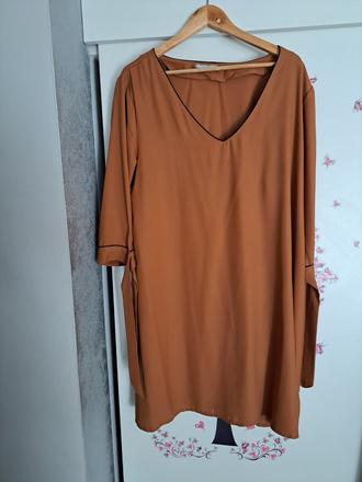 Horčicové šaty, 48