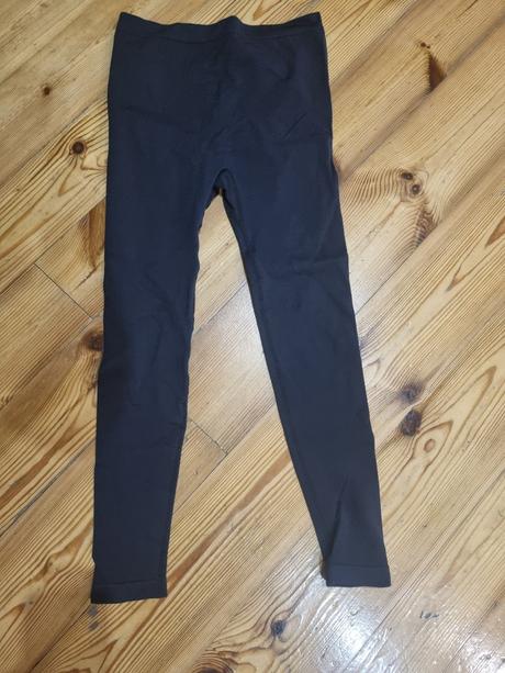 Legíny s pusch up efektom na zadku, s