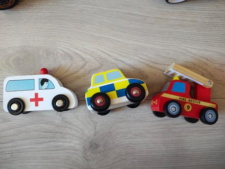 Drevené autíčka, 