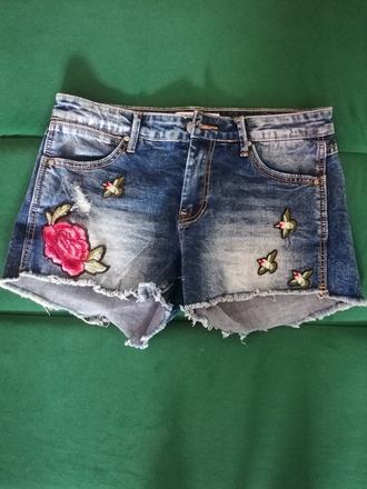 Džínsové šortky, 30
