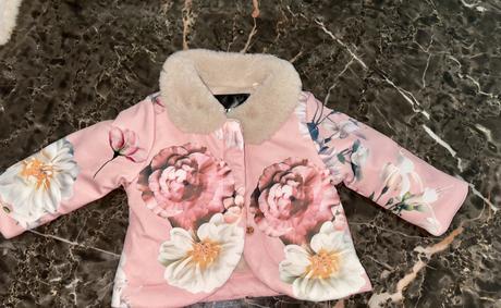 Nové nepoužité / kabátiky, vestičky, 62 / 68 / 74 / 80