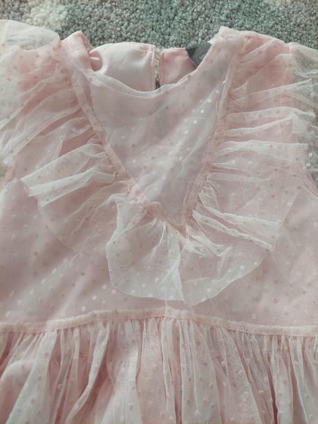 Krásne ruzove šaty tylove, 116