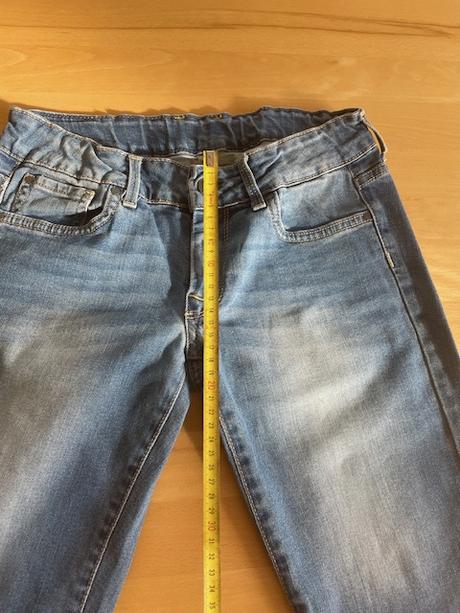 Značkové kratasove rifle (pepe jean, benetton), pepe jeans,140