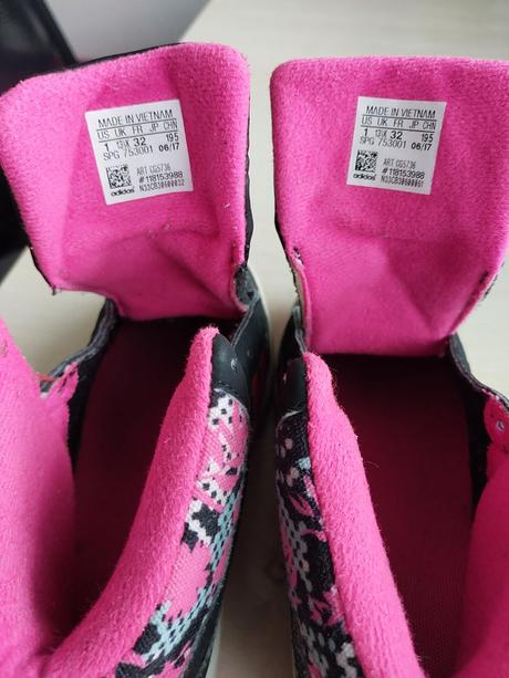 Členkove topánky, adidas,32