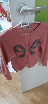Krásny svetrik s maslickou, 116