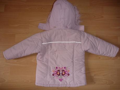 Fialová zimná bunda, 92