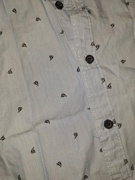 Elegantná košeľa, 128