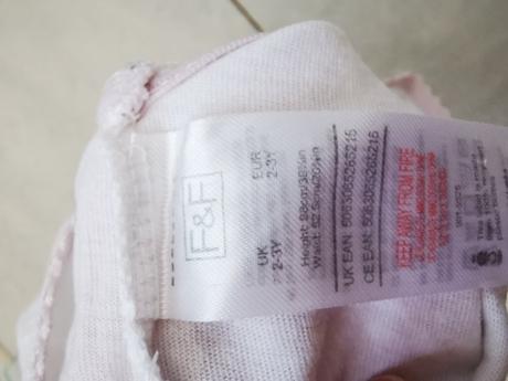 Darujem k nákupu nohavičky v. 92/98, f&f,92