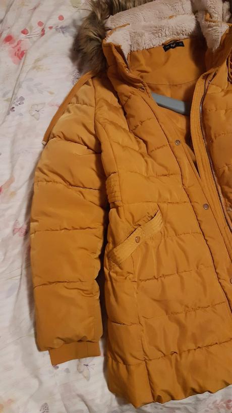 Predám vetrovku., 46