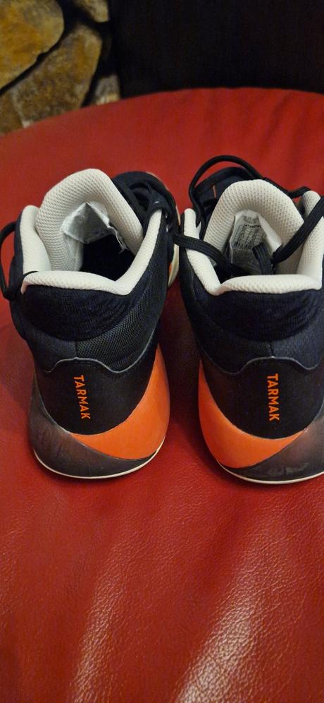 Basketball botasky vel.43, 43